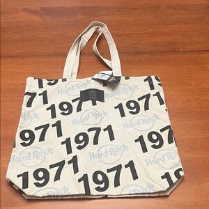 Hard Rock Cafe Beige and Black 1971 Tote